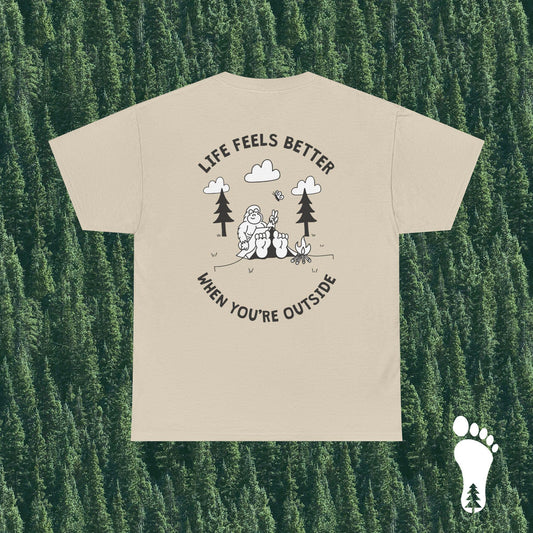 Muddy Toes "Life Feels Better When You're Outside" - Perfect for Nature Lovers, Camping, Hiking, Gifts for Adventurers. Gift for dads